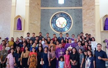 Arnoldus Janssen Choir Tampil Lagi di Paroki Fransiskus Asisi BTN-Kolhua