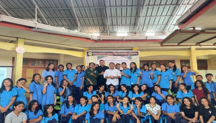 Komunitas Penelitian Ilmiah SMA Sto Arnodus Janssen Gandeng Akademisi Unika Perkuat Fondasi Riset Siswa