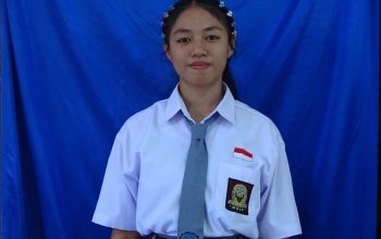 Cerita di Balik Seragam Putih Abu